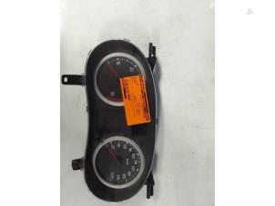 Used Odometer KM Renault Clio II Societe (SB) 1.5 dCi 100 Price € 40,00 Margin scheme offered by Autodemontage van de Laar