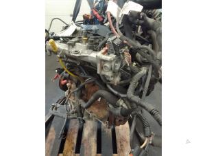Engine from a Renault Wind (EN/E4) 1.2 16V GT TCE eco2 2011