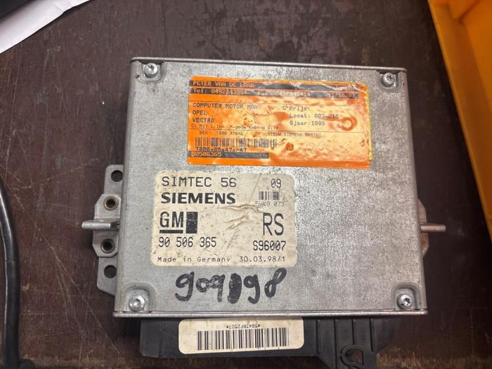 Used Engine management computer Opel Vectra Price € 50,00 Margin scheme offered by Autodemontage van de Laar
