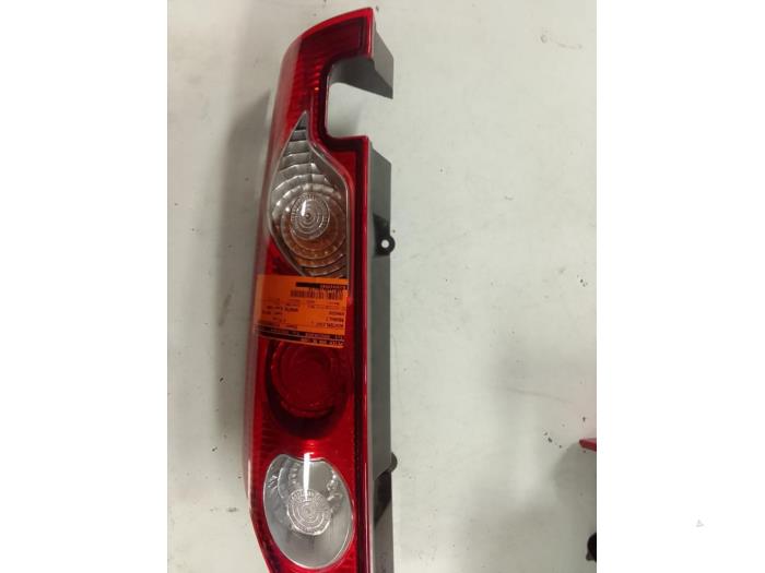 Taillight, left from a Renault Kangoo Express (FW) 1.5 dCi 85 2008