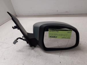 Used Wing mirror, right Ford Focus 2 Wagon 1.6 16V Price € 50,00 Margin scheme offered by Autodemontage van de Laar