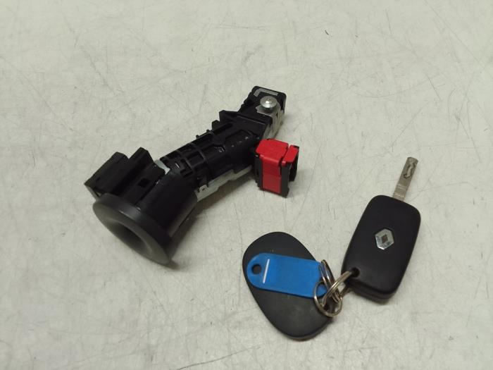 Ignition lock + key from a Renault Master IV (MA/MB/MC/MD/MH/MF/MG/MH) 2.3 dCi 150 16V 2021