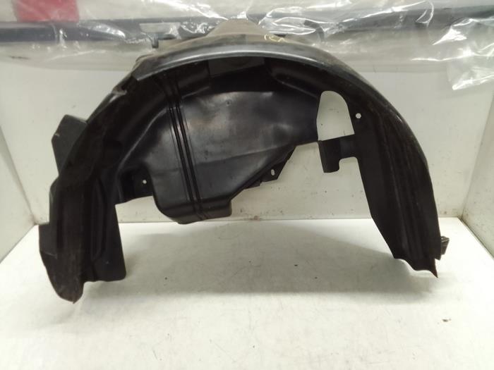 Wheel arch liner from a Fiat 500 (312) 1.0 Hybrid 2023