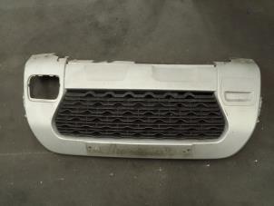Used Bumper grille Dacia Duster (SR) 1.3 TCE 130 16V Price € 175,00 Margin scheme offered by Autodemontage van de Laar