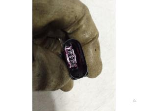 Lambda probe from a Audi A1 Sportback (GBA) 1.0 25 TFSI 12V 2021