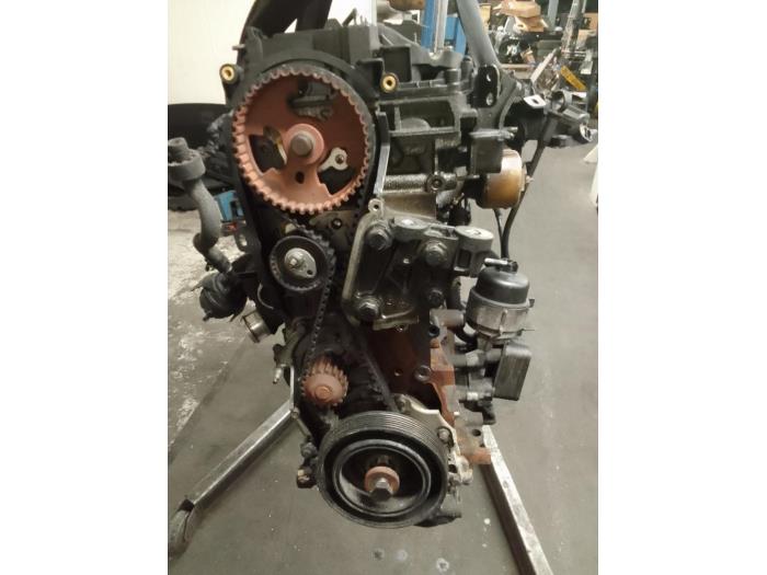 Engine Ford Focus 3 Wagon, 2010 / 2020 2.0 TDCi 16V 140, Combi/o, Diesel, 1.997cc, 103kW (140pk), FWD, UFDB, 2010-07 / 2018-05 (Used)