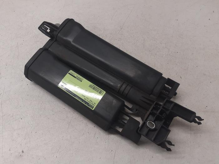 Carbon filter from a Volkswagen T-Roc 1.5 TSI Evo BMT 16V 2019