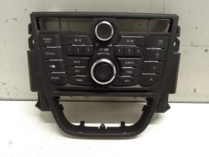 Used Radio control panel Opel Meriva 1.7 CDTI 16V Price € 75,00 Margin scheme offered by Autodemontage van de Laar