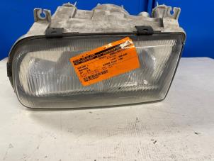 Usados Faro izquierda Mercedes L-Serie 2t (601) 208D Precio € 20,00 Norma de margen ofrecido por Autodemontage van de Laar