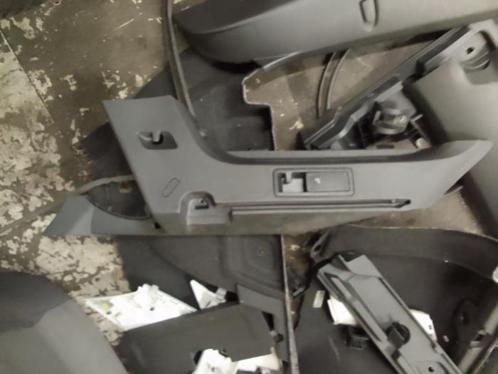 Rear bench seat from a Seat Leon ST (5FF) 1.0 TSI 12V 2019