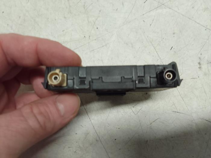 Antenna Amplifier Mercedes GLE 300d EQ Boost 2.0 Turbo 16V 4-Matic ...