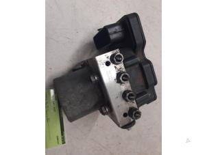 Pompa ABS z Volkswagen Polo V (6R) 1.4 TDI DPF BlueMotion technology 2015