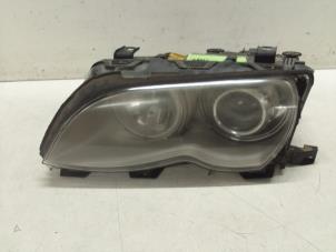 Used Headlight, left BMW 3 serie Touring (E46/3) 330i 24V Price on request offered by Autodemontage van de Laar