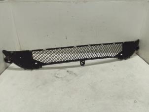Used Bumper grille Mercedes CLA (117.3) 2.2 CLA-220 CDI 16V Price on request offered by Autodemontage van de Laar