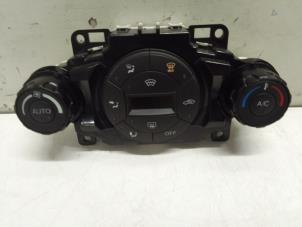 Used Heater control panel Ford Fiesta 6 (JA8) 1.25 16V Price € 75,00 Margin scheme offered by Autodemontage van de Laar