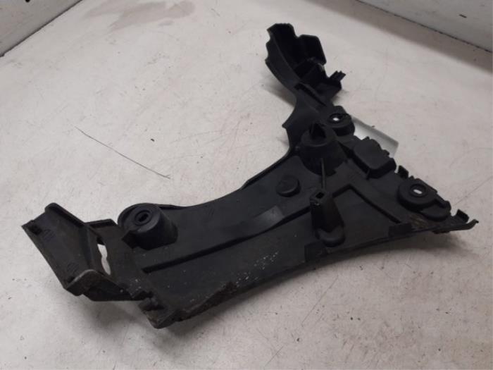 Rear bumper bracket, left from a Renault Kangoo Express (FW) 1.5 dCi 75 FAP 2019
