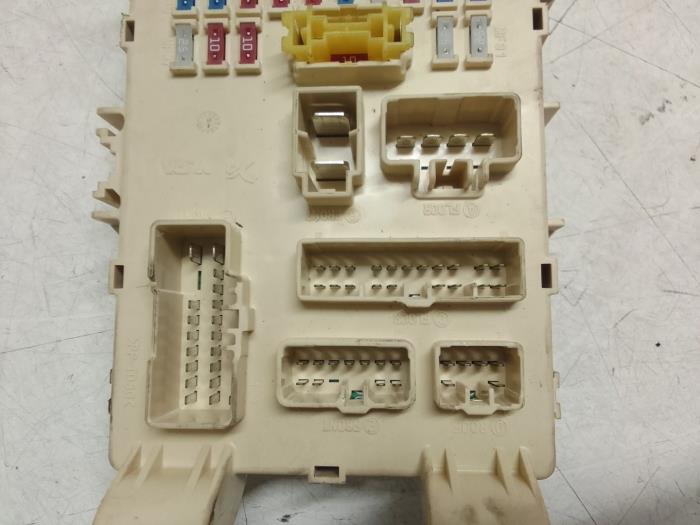 Fuse box Hyundai i20 1.2i 16V 919501J031 YURA