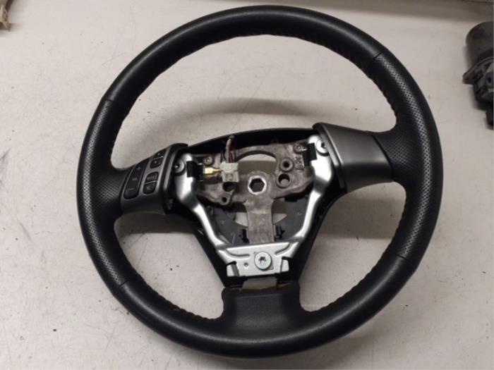 Gebrauchte Lenkrad Mazda 3 Sport (BK) 1.6i 16V Preis € 70,00 Margenregelung angeboten von Autodemontage van de Laar