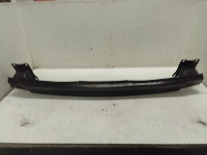 Rear bumper frame from a Seat Leon ST (5FF) 1.0 TSI 12V 2019