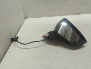 Used Wing mirror, right Seat Leon ST (5FF) 1.0 TSI 12V Price on request offered by Autodemontage van de Laar
