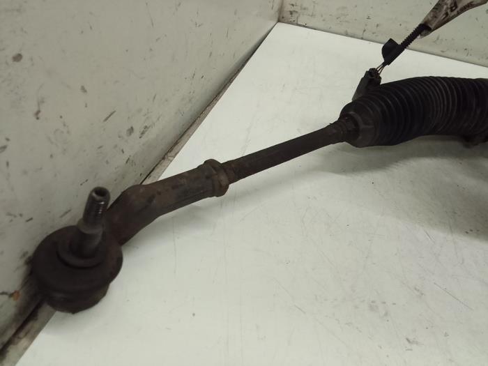 Power steering box from a Ford Focus C-Max 1.8 16V 2007
