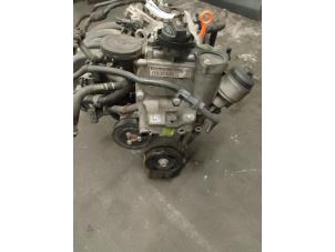 Engine from a Volkswagen Golf V (1K1) 1.6 FSI 16V 2006