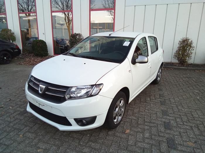 Gebrauchte Auspuff Enddämpfer Dacia Sandero II 1.2 16V Preis auf Anfrage angeboten von Autodemontage van de Laar