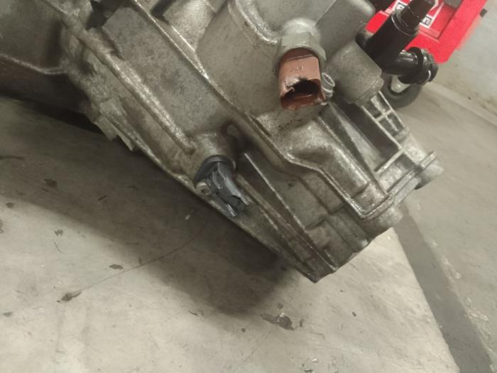 gearbox-volkswagen-up-1-0-12v-60-fm5cf011-67341-uda