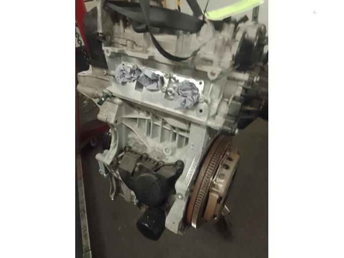 Engine from a Volkswagen Up! (121) 1.0 12V 60 2019