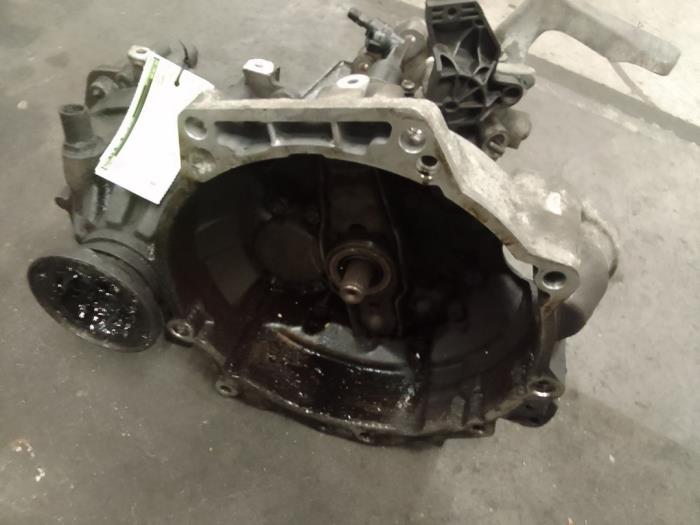 Gebrauchte Getriebe Volkswagen Polo V (6R) 1.2 TDI 12V BlueMotion Preis € 400,00 Margenregelung angeboten von Autodemontage van de Laar