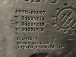 Tank från en Volvo S60 II (FS) 1.6 T3 16V 2011