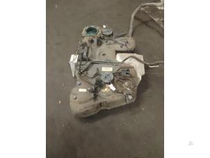 Tank från en Volvo S60 II (FS) 1.6 T3 16V 2011