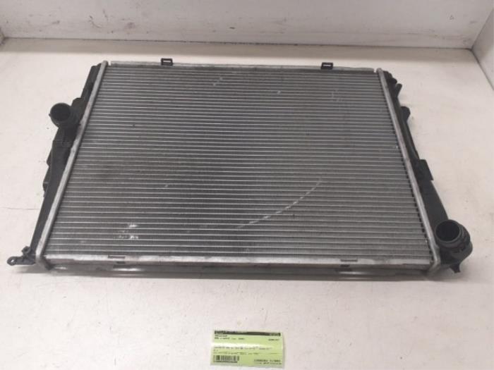 Gebrauchte Kühler BMW 3 serie Touring (E91) 320i 16V Preis € 35,00 Margenregelung angeboten von Autodemontage van de Laar