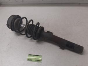 Used Front shock absorber rod, left BMW 3 serie Touring (E91) 320i 16V Price on request offered by Autodemontage van de Laar