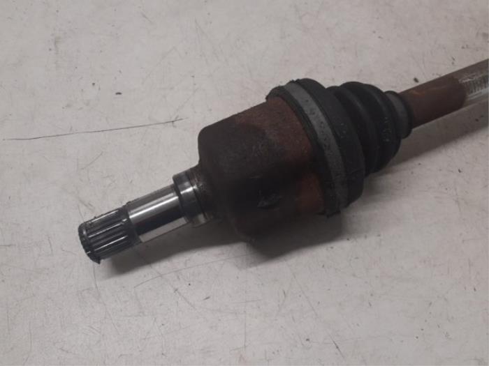 Front drive shaft, left from a Volvo S60 II (FS) 1.6 T3 16V 2011