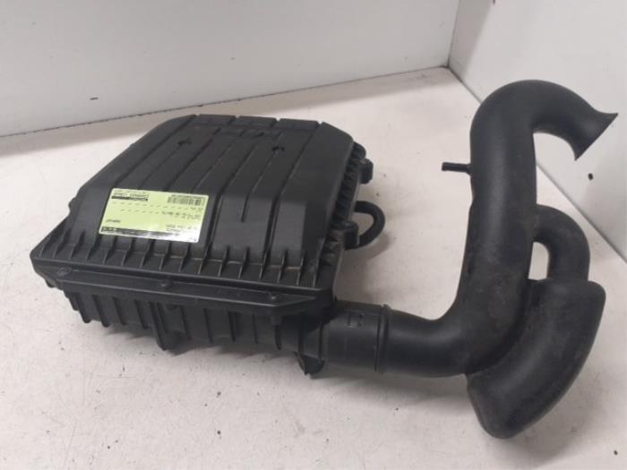 Air box from a Volkswagen Up! (121) 1.0 12V 60 2020