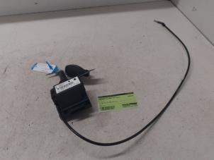 Used Electronic ignition key Mercedes B (W245,242) 1.5 B-160 16V Price € 200,00 Margin scheme offered by Autodemontage van de Laar