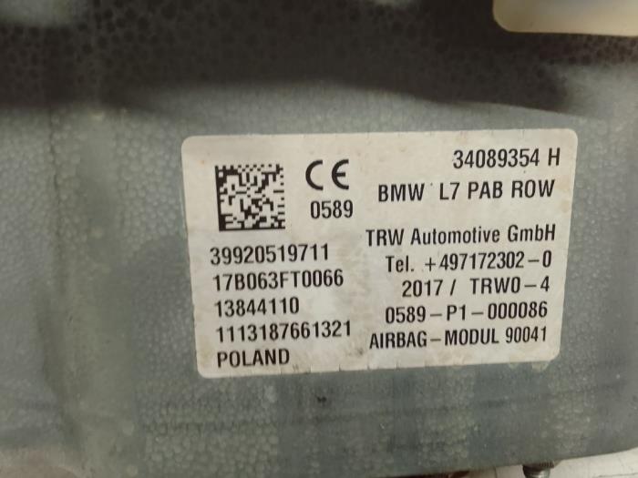 Airbag droite (tableau de bord) d'un BMW 3 serie Gran Turismo (F34) 320d 2.0 16V 2017