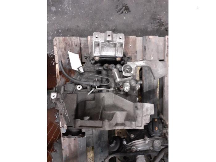 Getriebe Volkswagen Golf V 1.6 FSI 16V - BLF JHY