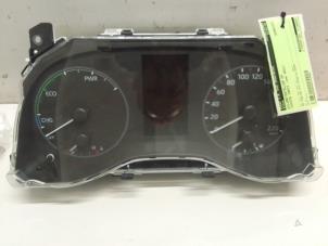 Used Odometer KM Toyota Yaris IV (P21/PA1/PH1) 1.5 12V Hybrid 115 Price € 200,00 Margin scheme offered by Autodemontage van de Laar