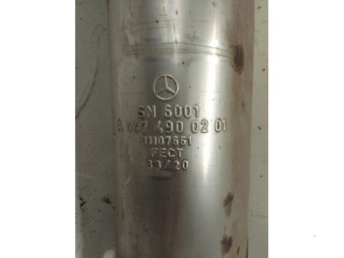 Exhaust rear silencer from a Mercedes-Benz Vito (447.6) 2.0 114 CDI 16V 4x4 2020