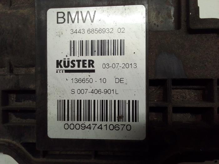 Silnik hamulca postojowego z BMW 5 serie Gran Turismo (F07) 520d 16V 2015