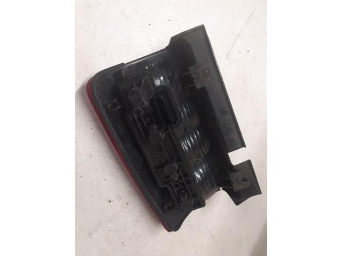 Taillight, left from a Volkswagen Caddy III (2KA,2KH,2CA,2CH) 1.9 TDI 2004