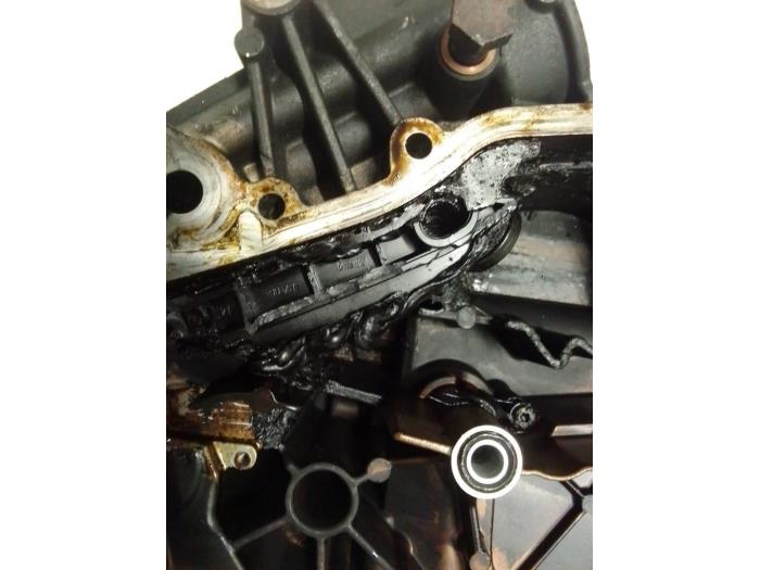Timing cover from a Seat Leon (1P1)  2011