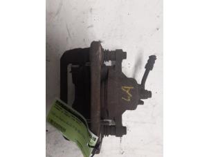 Used Rear brake calliper, left Hyundai H1 People Price € 50,00 Margin scheme offered by Autodemontage van de Laar