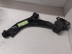 Used Front wishbone, left Ford Focus 3 Wagon 1.0 Ti-VCT EcoBoost 12V 100 Price on request offered by Autodemontage van de Laar