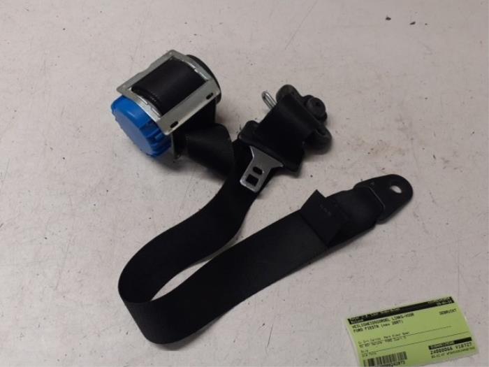 Front seatbelt, left from a Ford Fiesta 5 (JD/JH) 1.3 2007