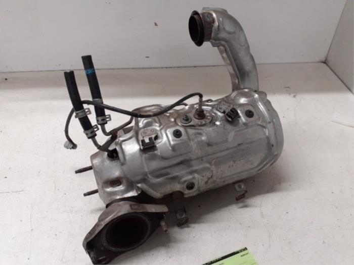 Gebrauchte Katalysator Renault Clio IV Estate/Grandtour (7R) 1.5 Energy dCi 90 FAP Preis auf Anfrage angeboten von Autodemontage van de Laar