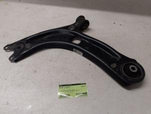 Used Front wishbone, left Audi A3 Sportback (8VA/8VF) 1.4 TFSI 16V e-tron Price on request offered by Autodemontage van de Laar