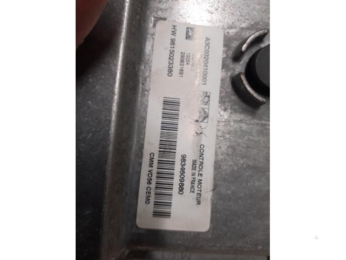 Engine management computer from a Opel Crossland (X) 1.2 Turbo 12V 2019
